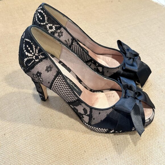 Beverly Feldman Shoes Womens 6 Lace Bow Peep Toe Heels Fishnet Whimsigoth - Picture 1 of 16